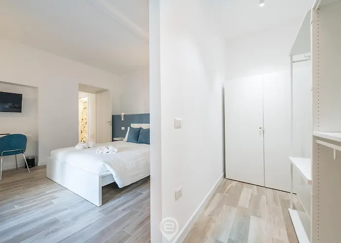 Sofia House * Cagliari