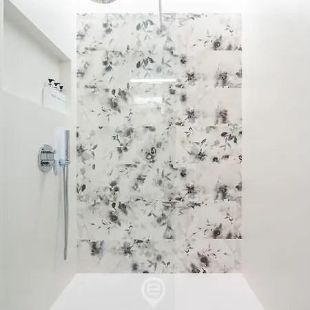 公寓 Sofia House *