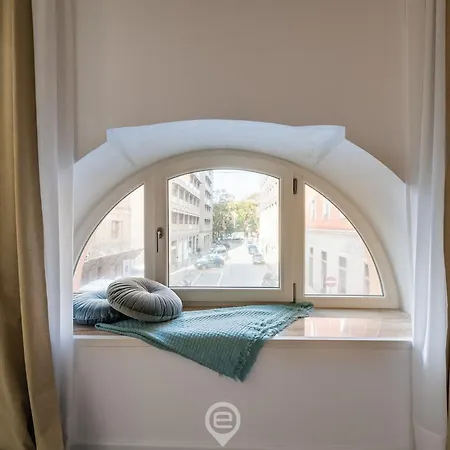 Estay - Sofia House アパート